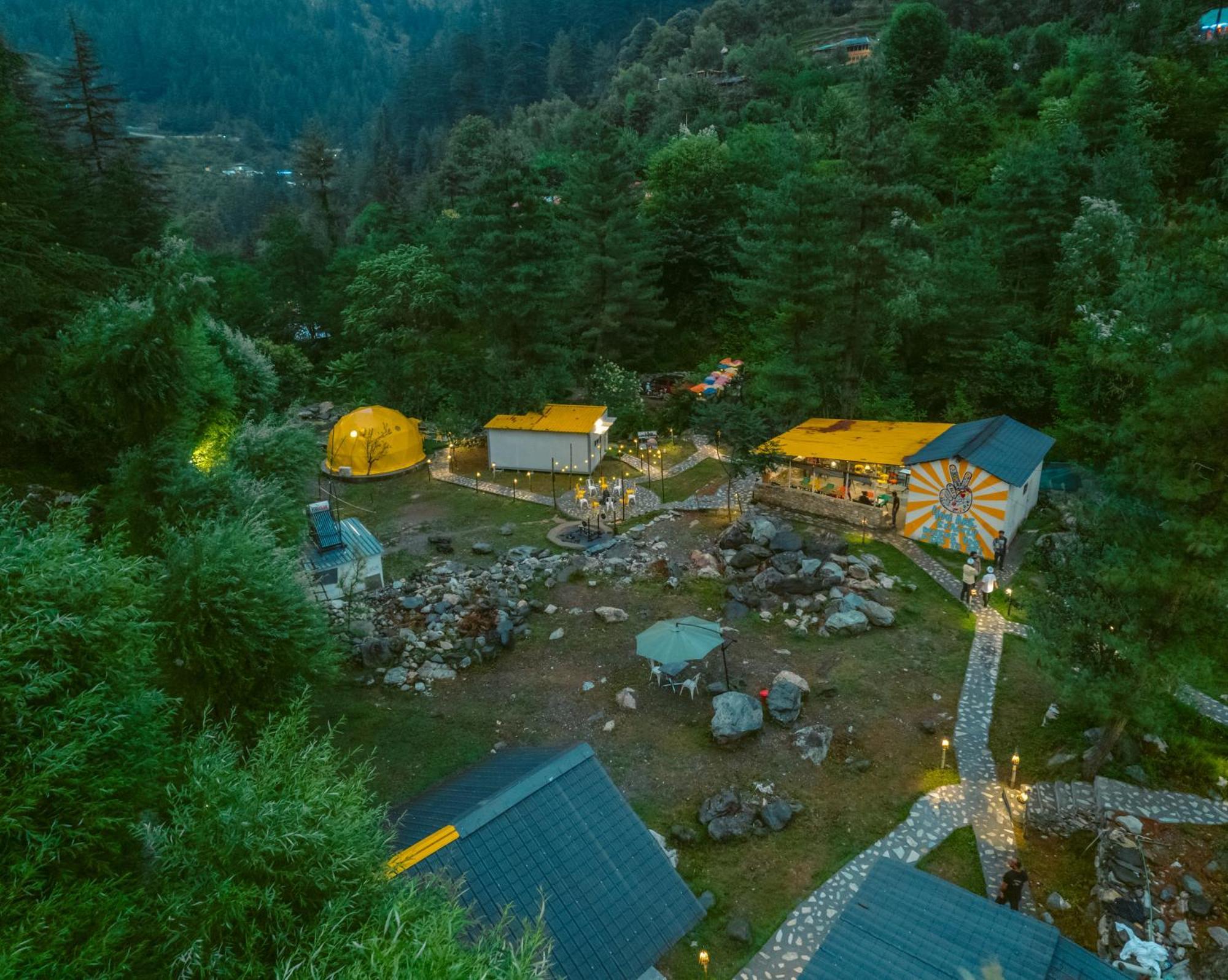 Whoopers Boutique Resort Jibhi Luaran gambar