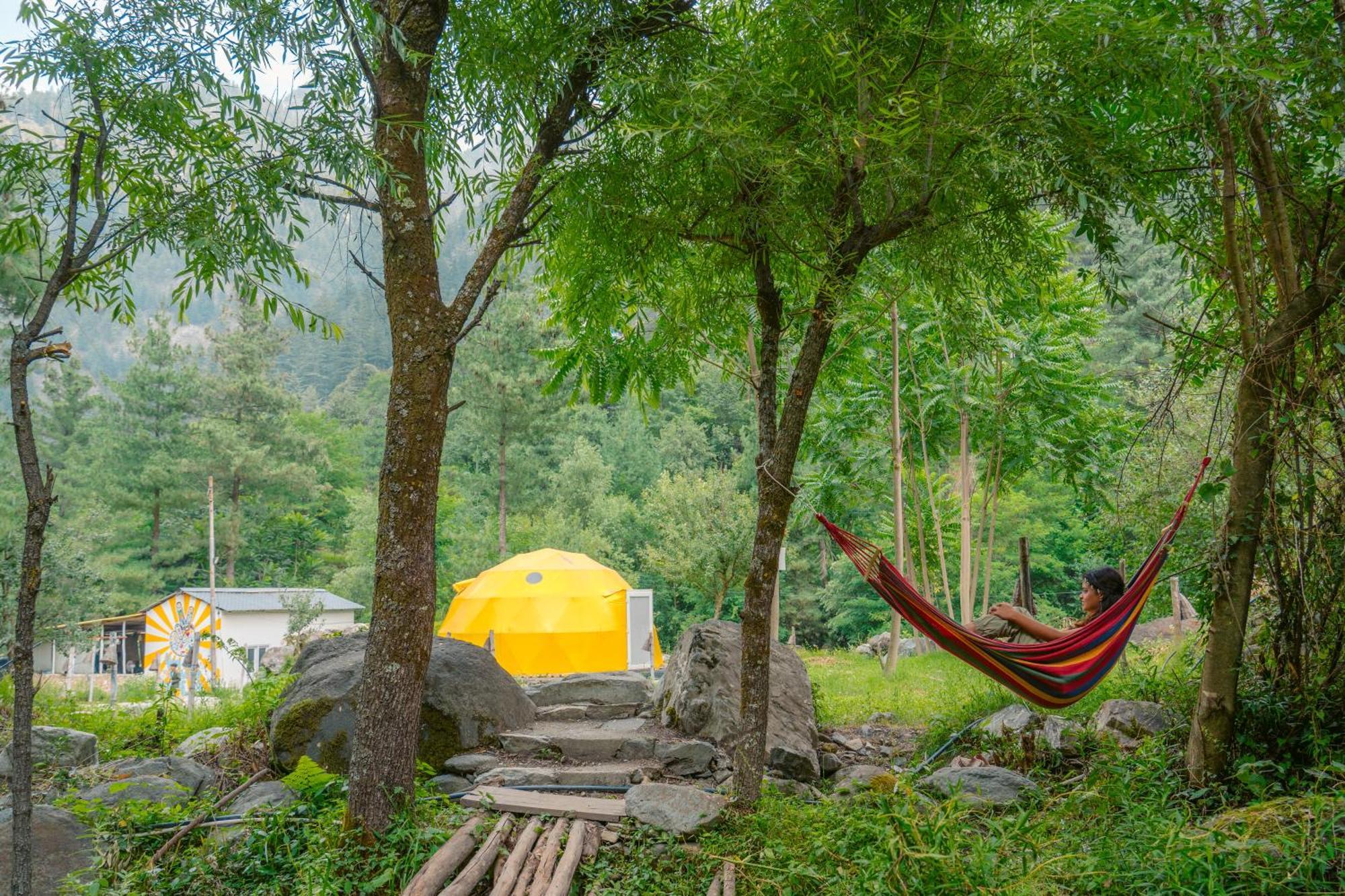 Whoopers Boutique Resort Jibhi Luaran gambar