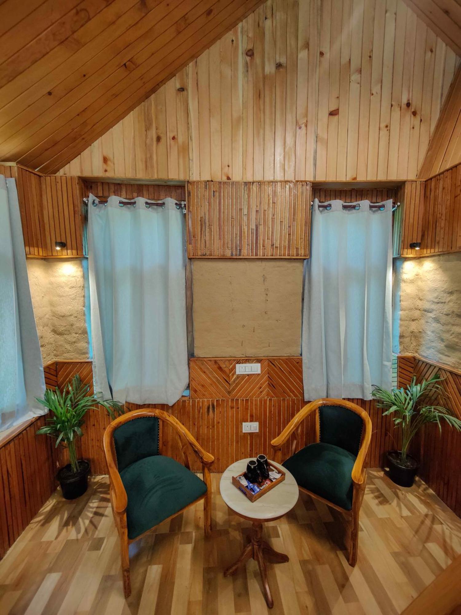 Whoopers Boutique Resort Jibhi Luaran gambar